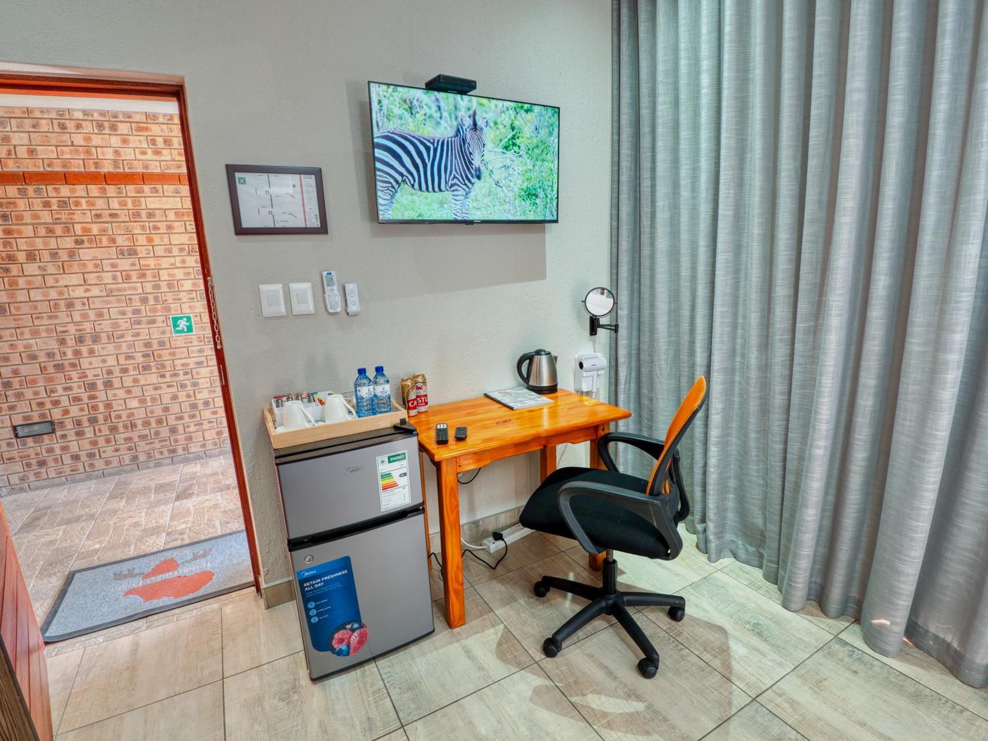 Tembo Guest Lodge 헤이지뷰 외부 사진