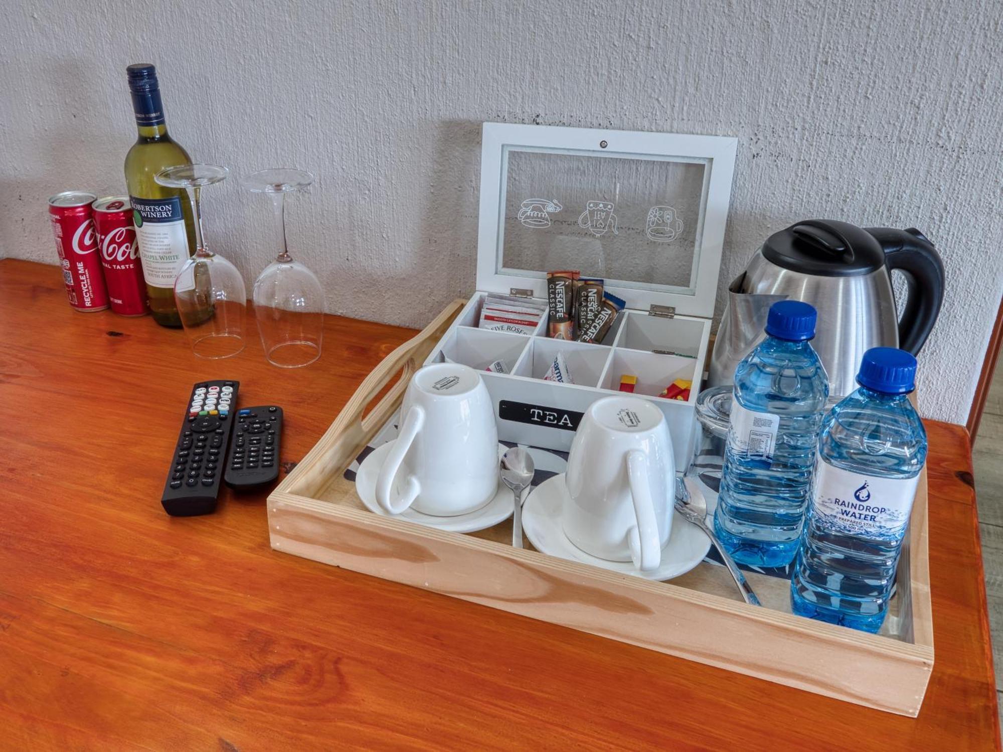Tembo Guest Lodge 헤이지뷰 외부 사진
